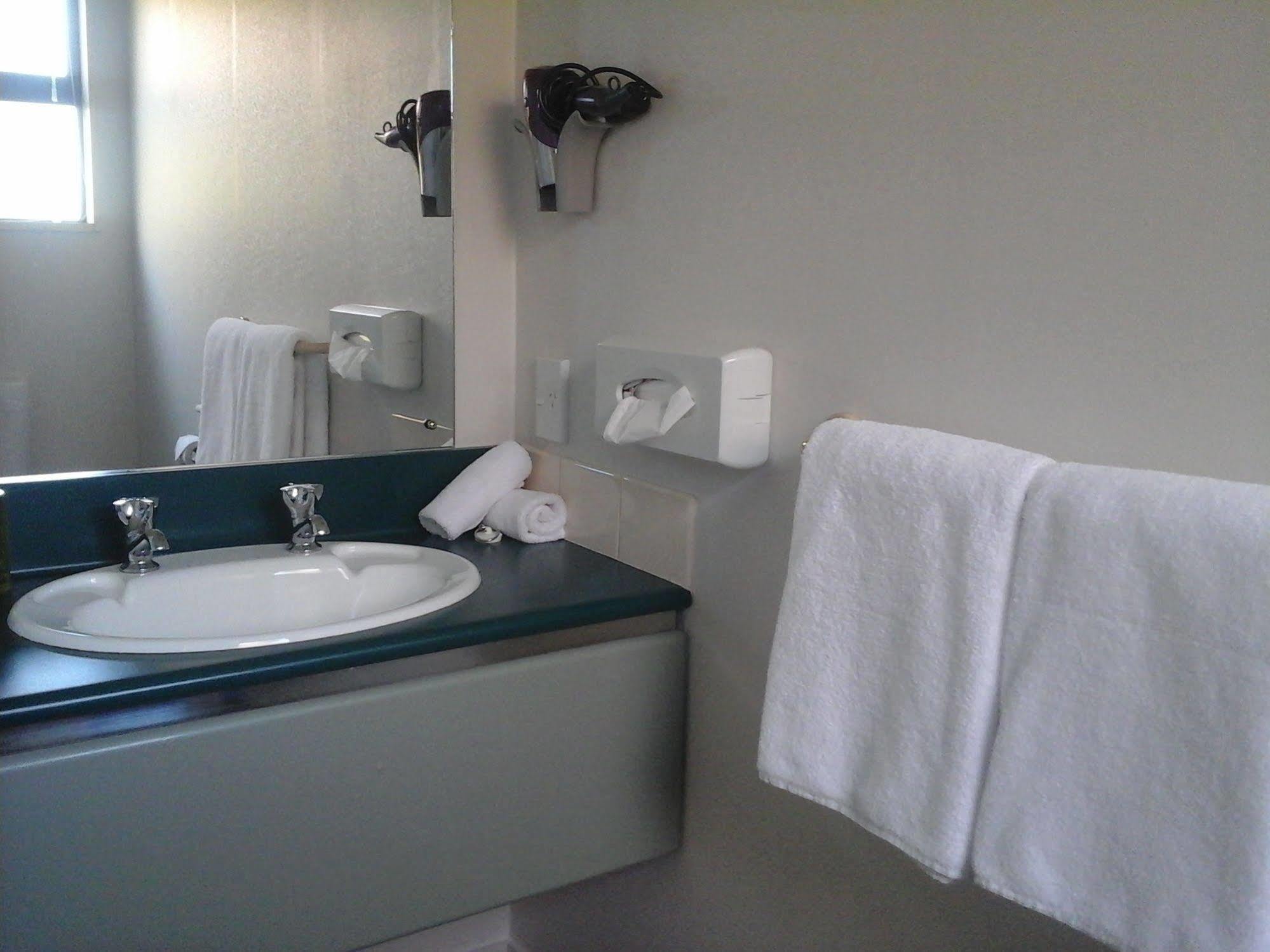 South Park Motel Masterton Eksteriør bilde